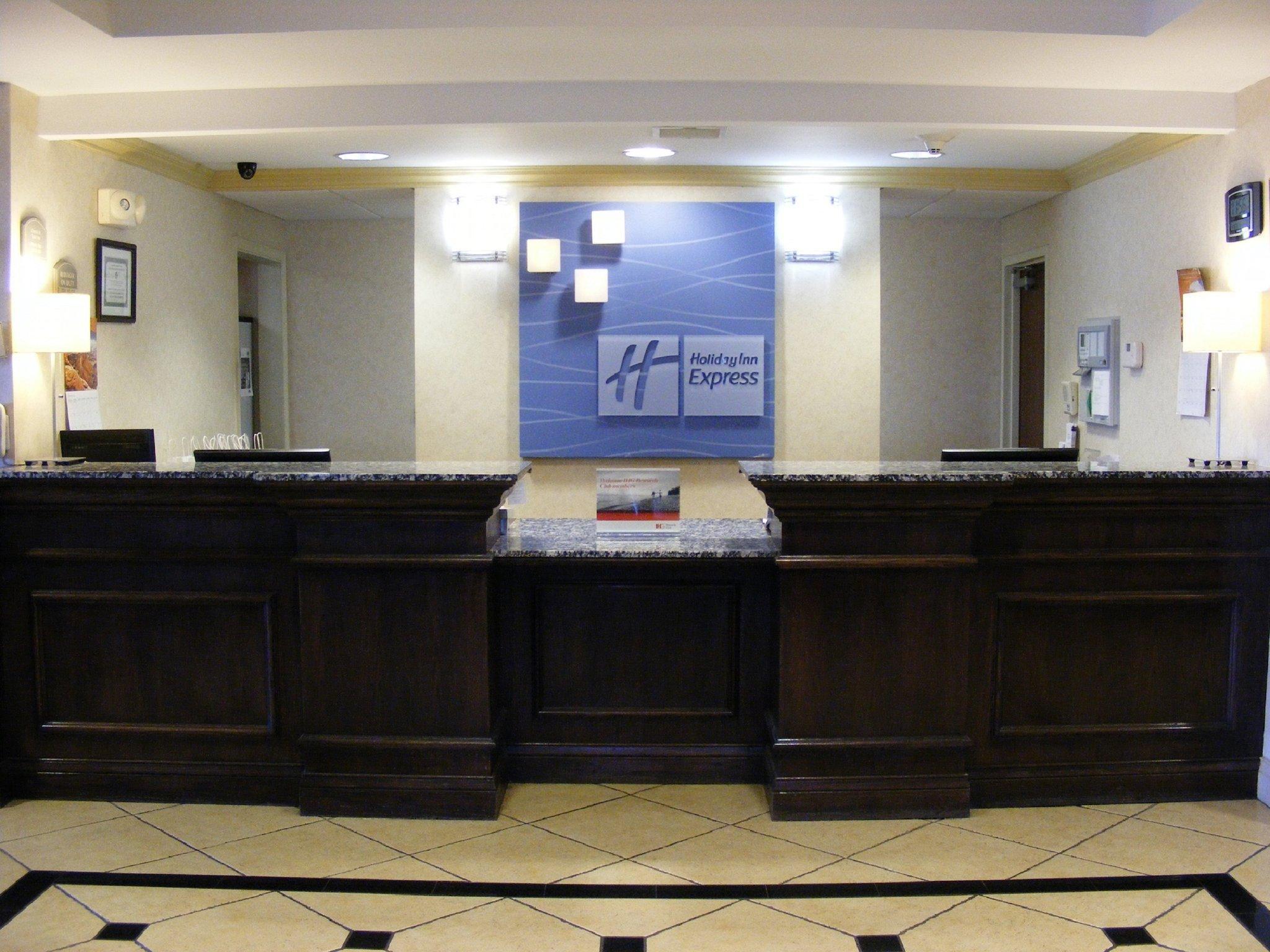 Holiday Inn Express Hotel & Suites Muskogee By Ihg Esterno foto