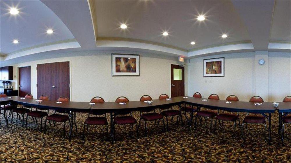 Holiday Inn Express Hotel & Suites Muskogee By Ihg Esterno foto