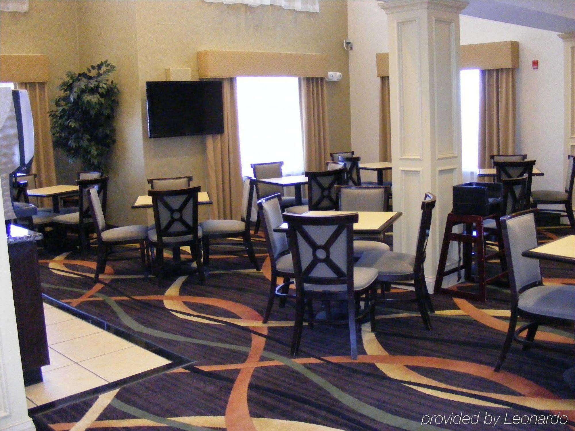 Holiday Inn Express Hotel & Suites Muskogee By Ihg Esterno foto
